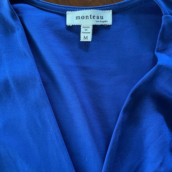 Classy dress 💙 - Picture 4 of 4